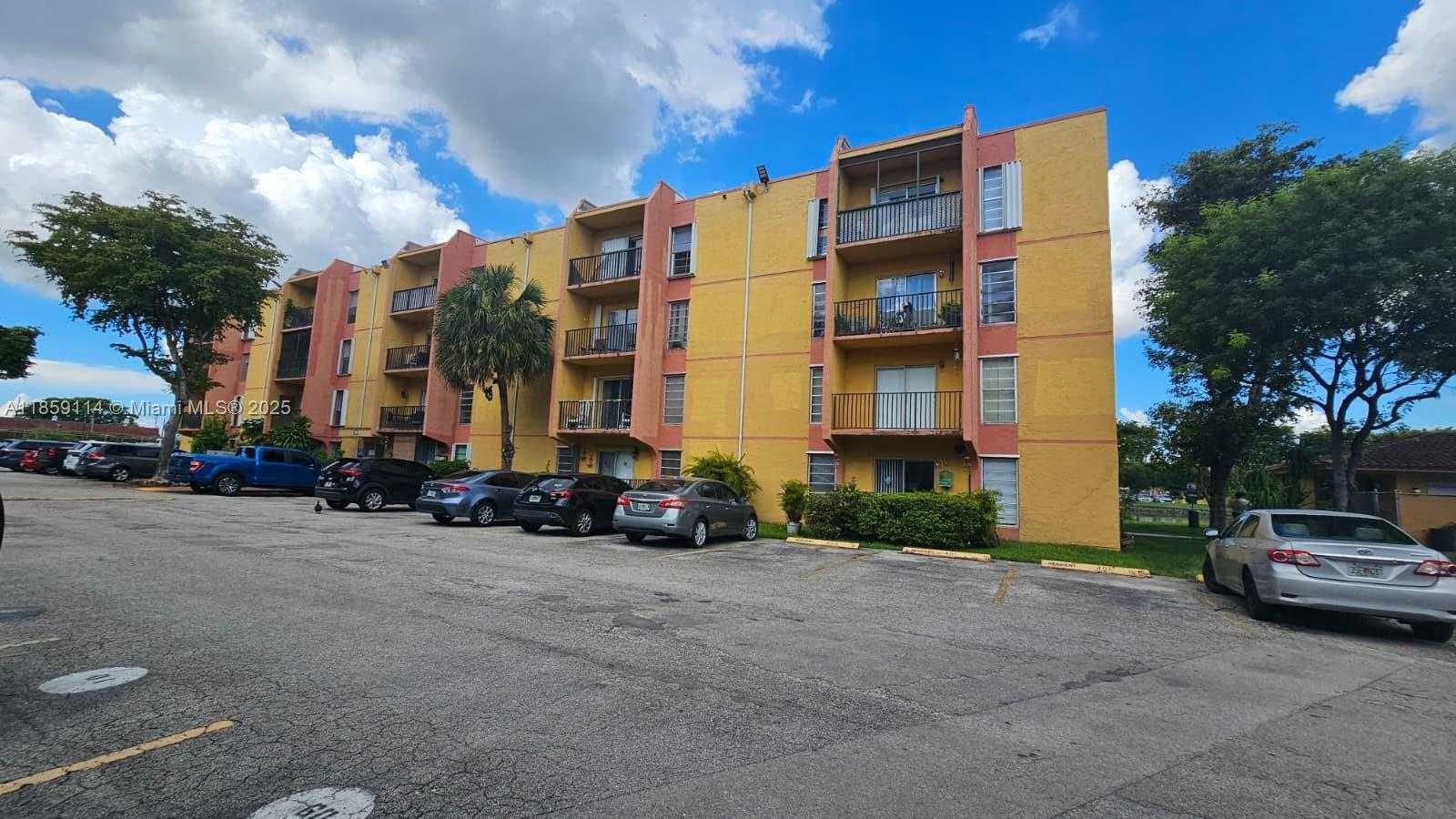 Small Image of 4709 NORTH WEST 7TH ST #105-9, Miami Number 5