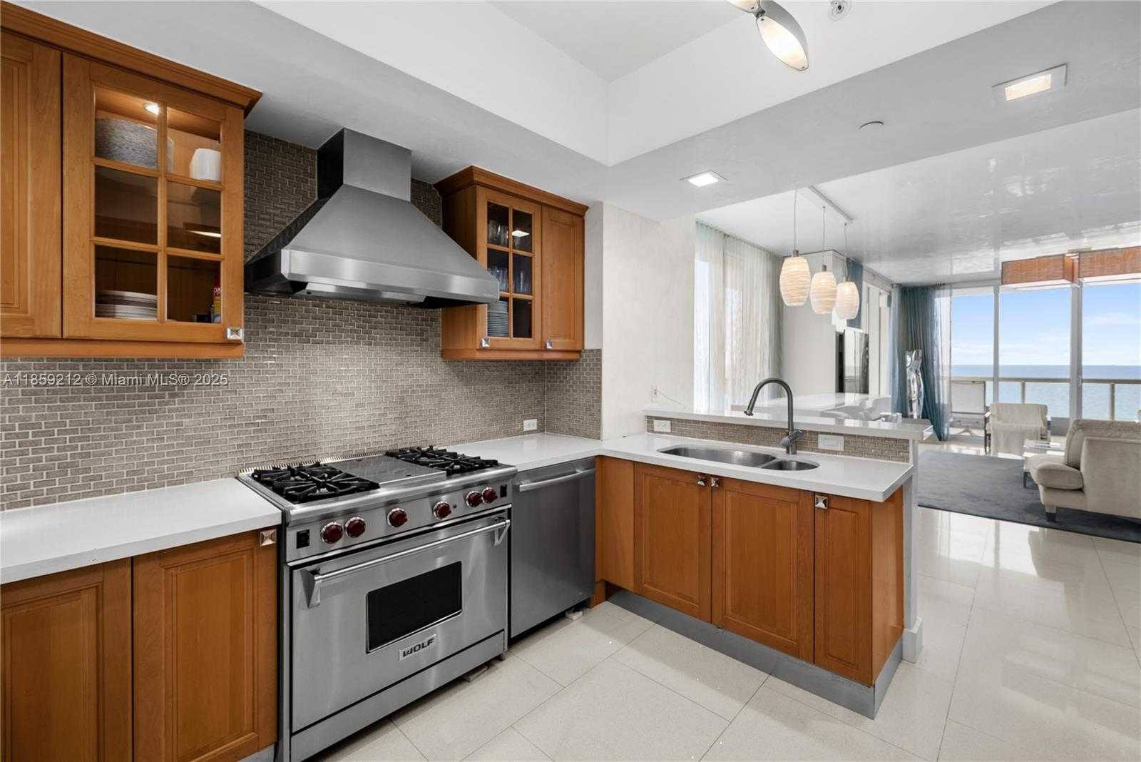 Small Image of 17875 COLLINS AVE #801, Sunny Isles Beach Number 24