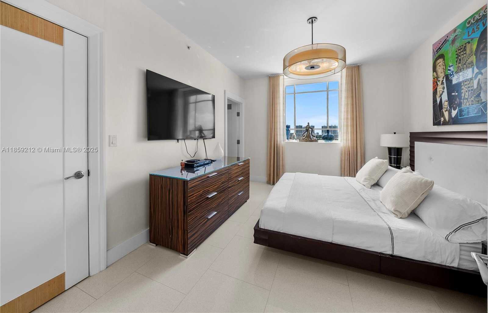 Small Image of 17875 COLLINS AVE #801, Sunny Isles Beach Number 36