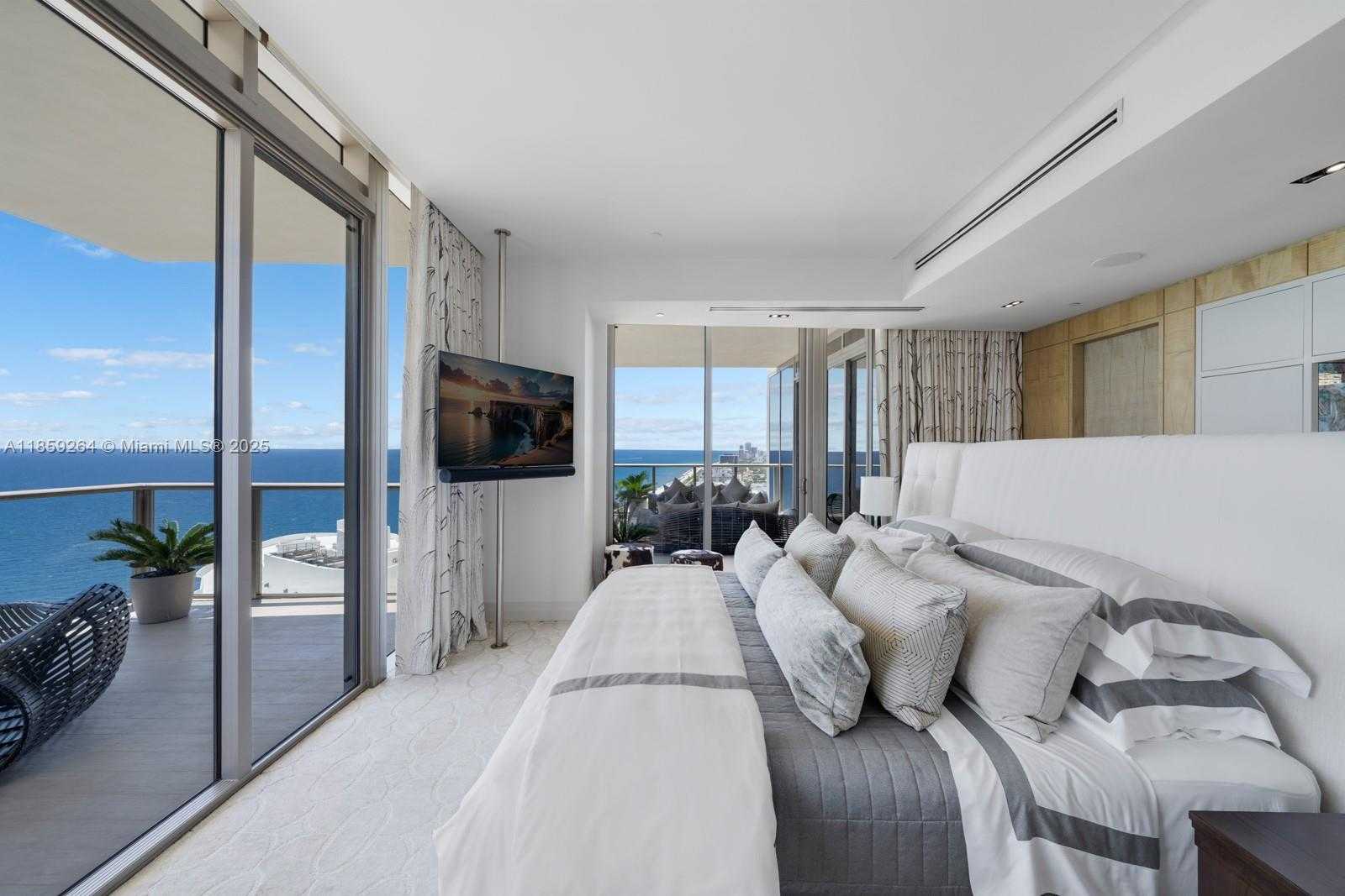 Small Image of 9701 COLLINS AVE #PH01S, Bal Harbour Number 15
