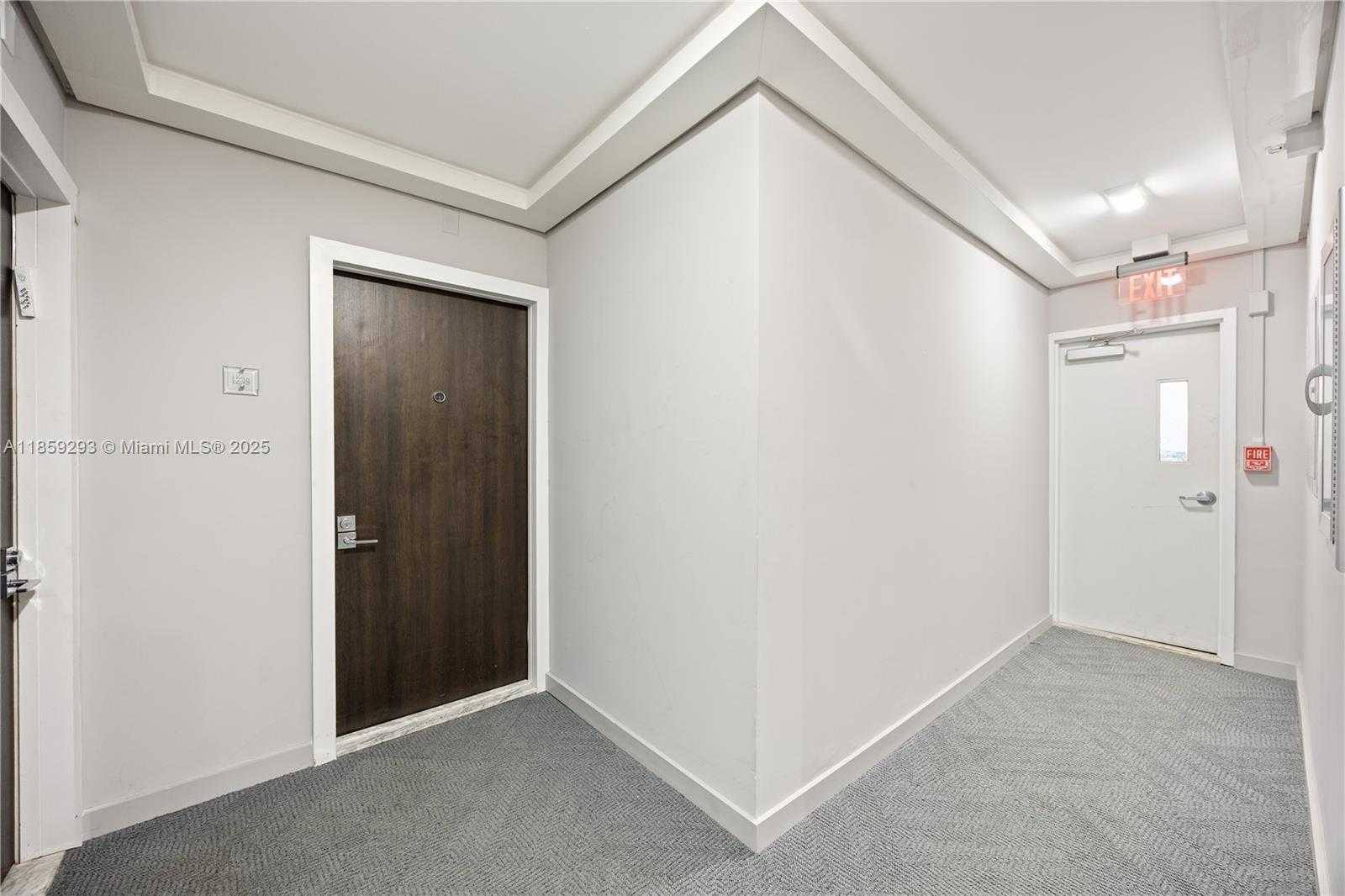 Small Image of 20379 WEST COUNTRY CLUB DR #1239, Aventura Number 38