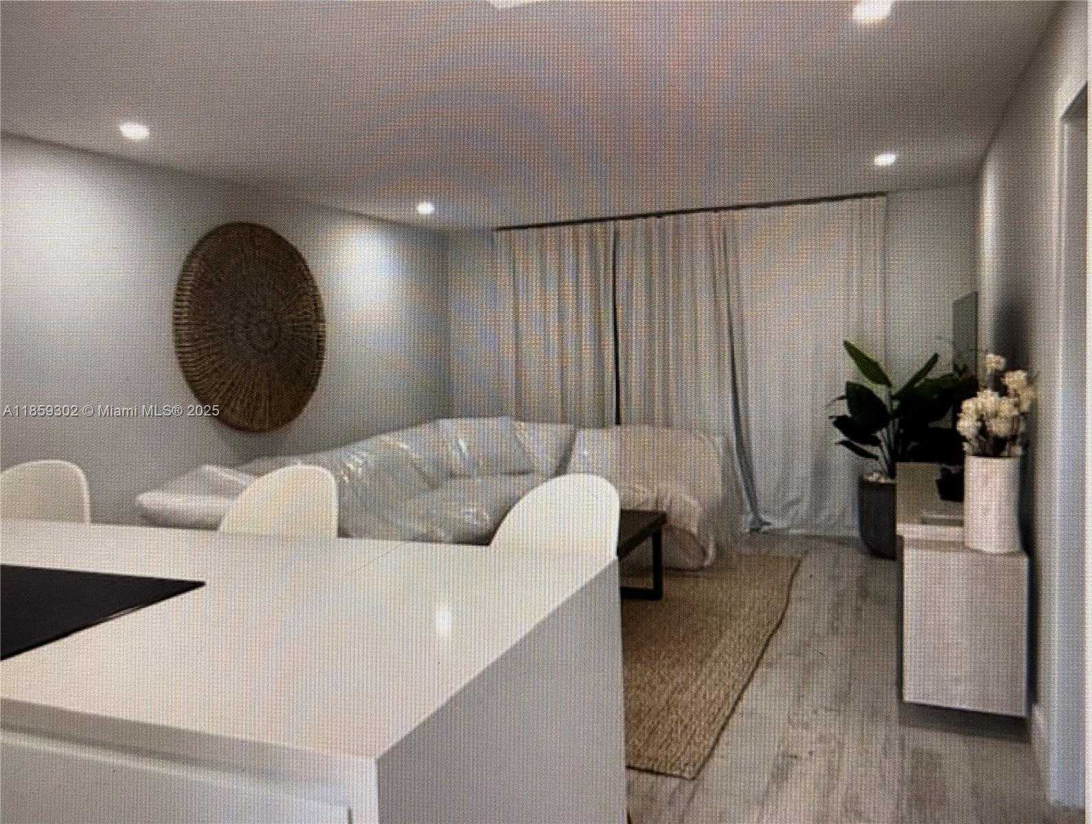 Small Image of 20201 NORTH EAST 29TH CT #D109, Aventura Number 8