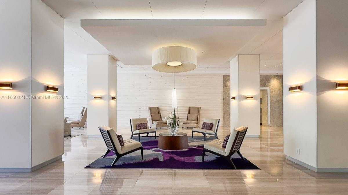 Small Image of 100 BAYVIEW DR #210, Sunny Isles Beach Number 16