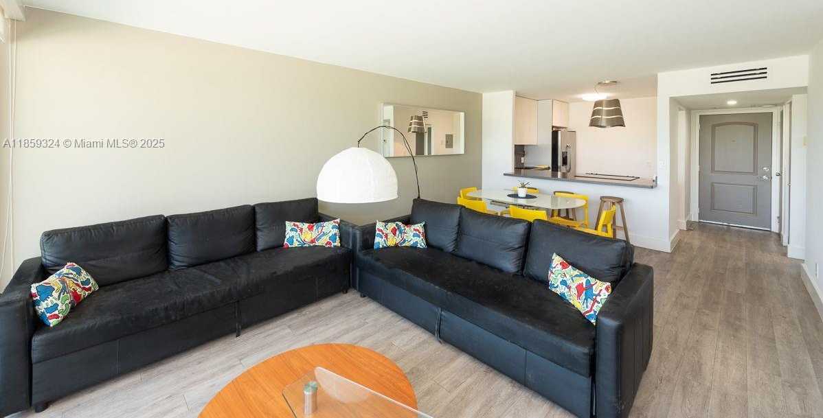 Small Image of 100 BAYVIEW DR #210, Sunny Isles Beach Number 5