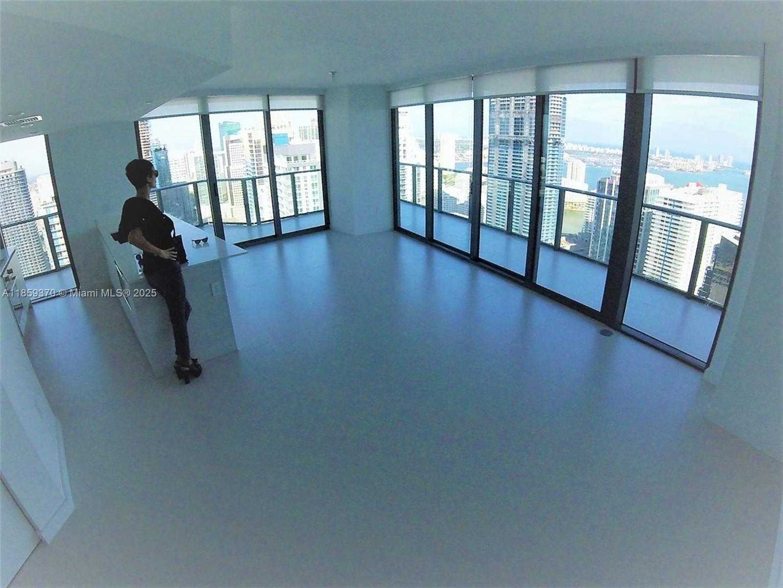 Small Image of 1300 SOUTH MIAMI AVE #4601, Miami Number 2