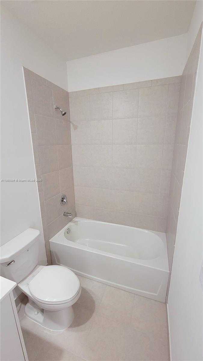 Small Image of 12010 NORTH WEST 47TH MNR, Coral Springs Number 13