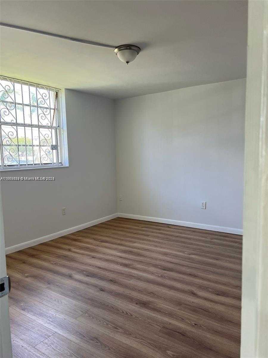 Small Image of 5055 NORTH WEST 7TH ST #103, Miami Number 11