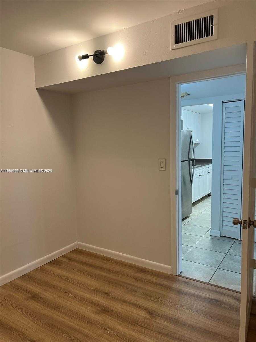 Small Image of 5055 NORTH WEST 7TH ST #103, Miami Number 7