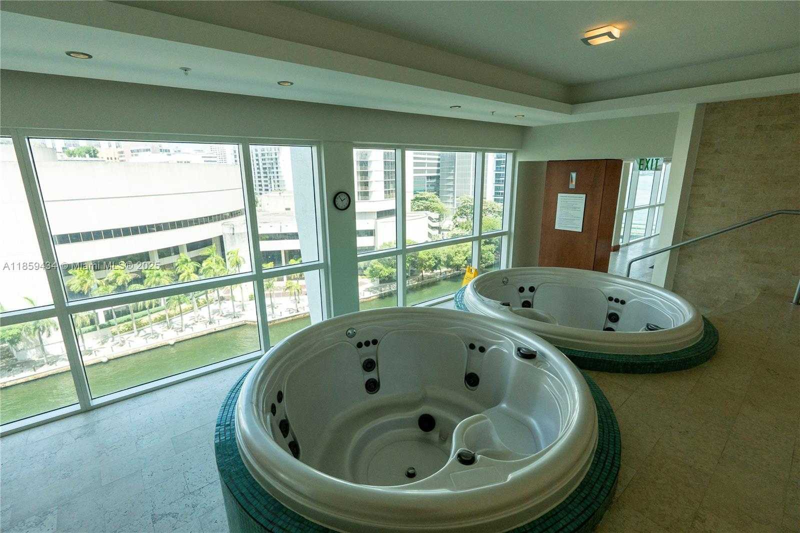 Small Image of 31 SOUTH EAST 5TH ST #2610, Miami Number 15