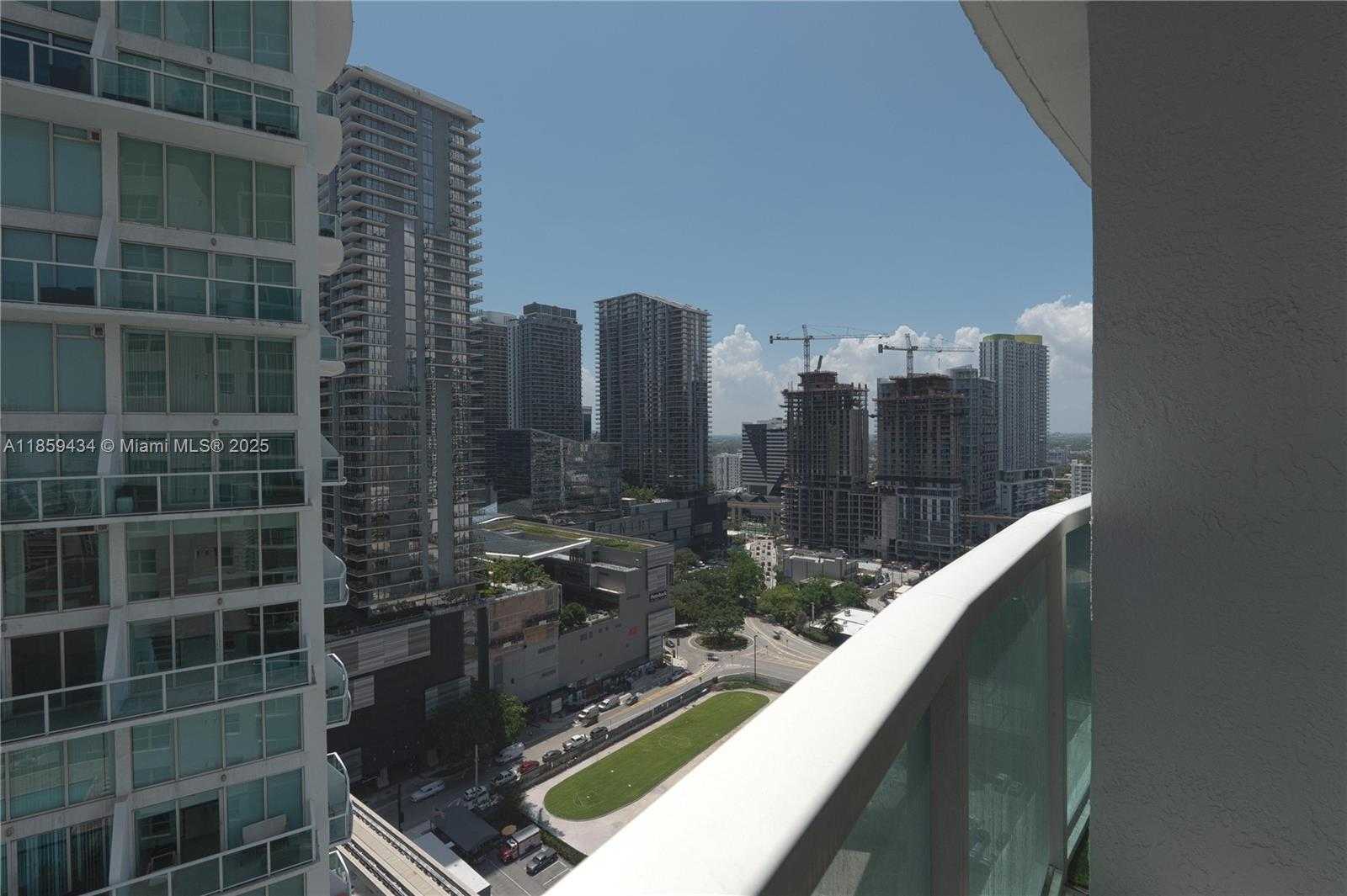 Small Image of 31 SOUTH EAST 5TH ST #2610, Miami Number 19