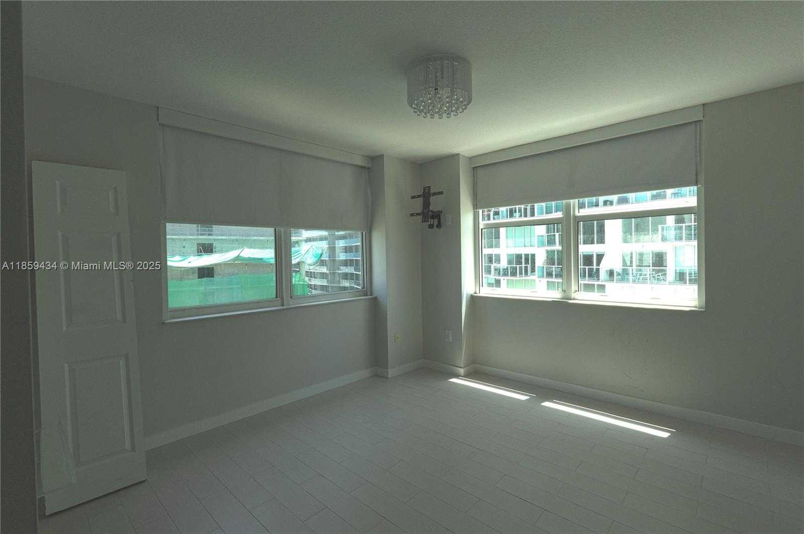 Small Image of 31 SOUTH EAST 5TH ST #2610, Miami Number 20
