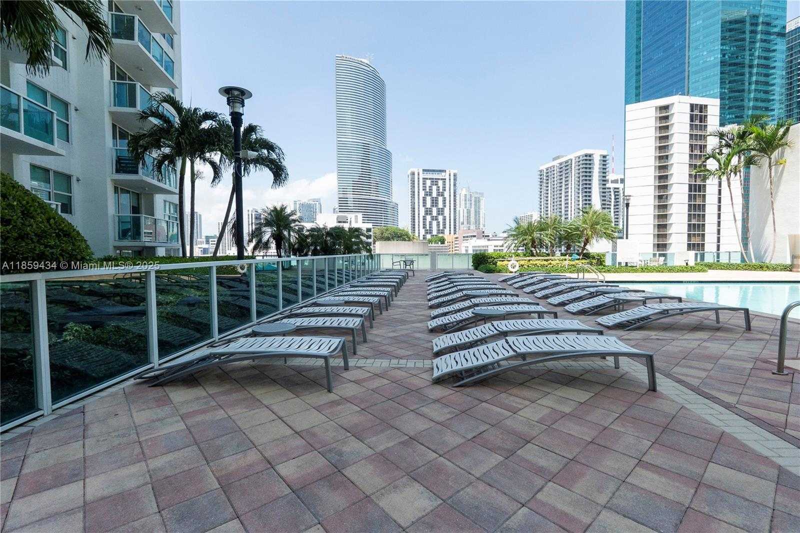 Small Image of 31 SOUTH EAST 5TH ST #2610, Miami Number 4