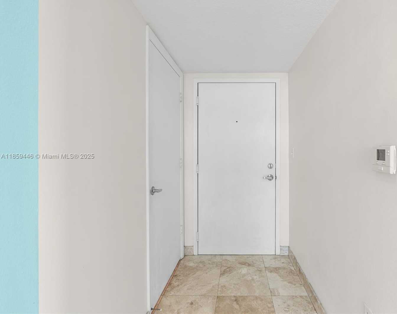 Small Image of 7600 COLLINS AVE #1208, Miami Beach Number 13