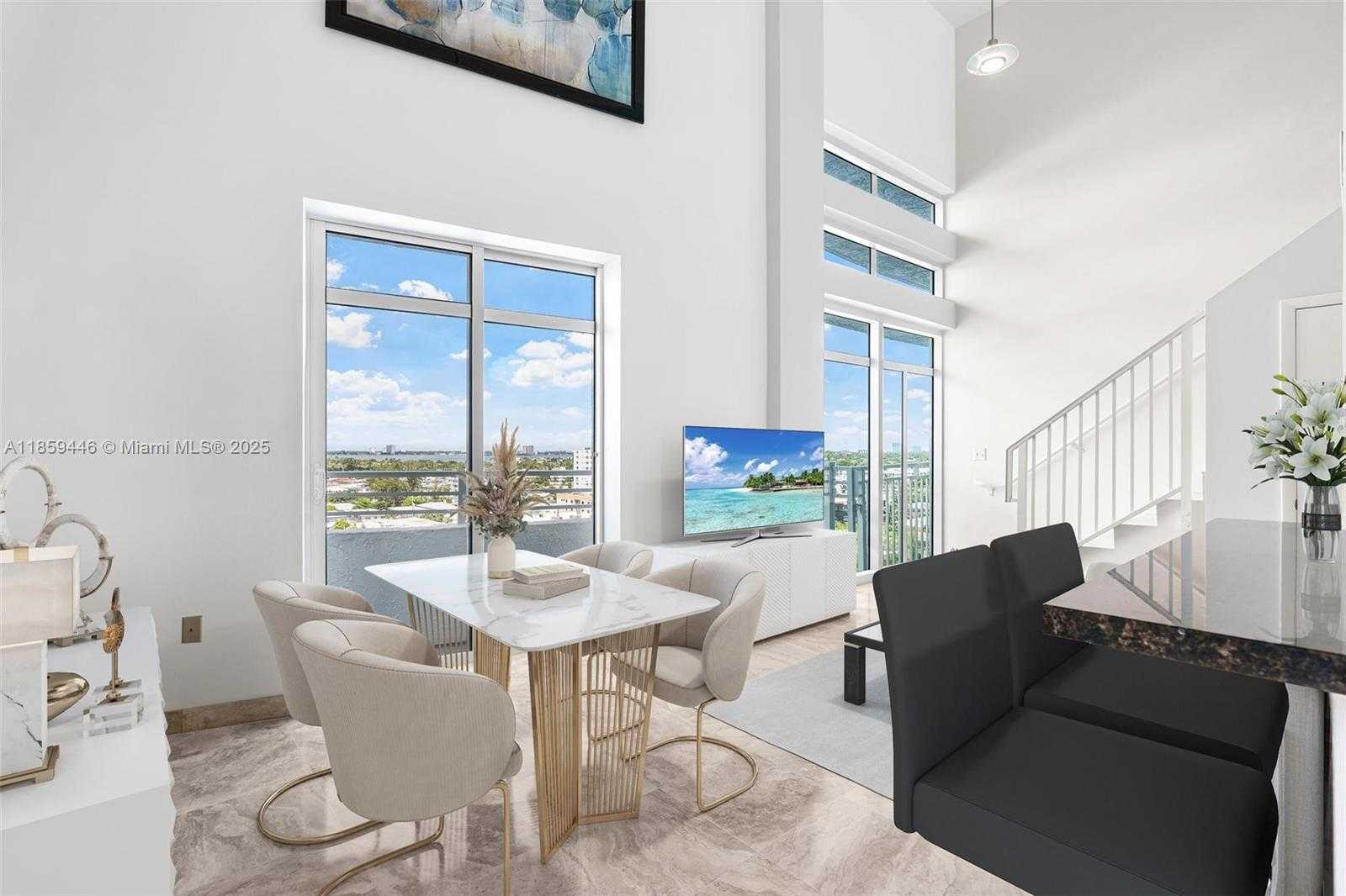 Small Image of 7600 COLLINS AVE #1208, Miami Beach Number 4