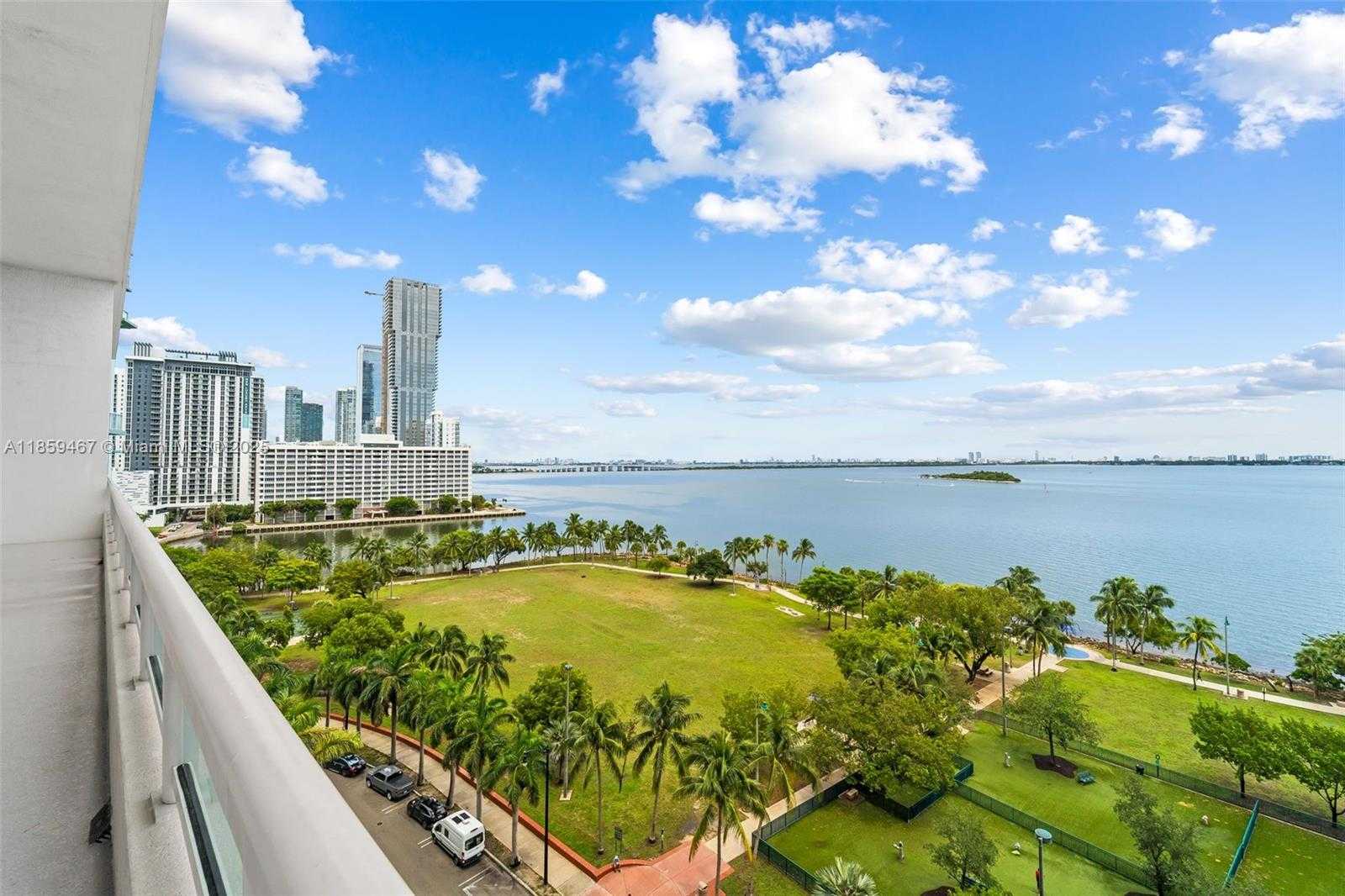 Small Image of 1800 NORTH BAYSHORE DR #3704, Miami Number 17