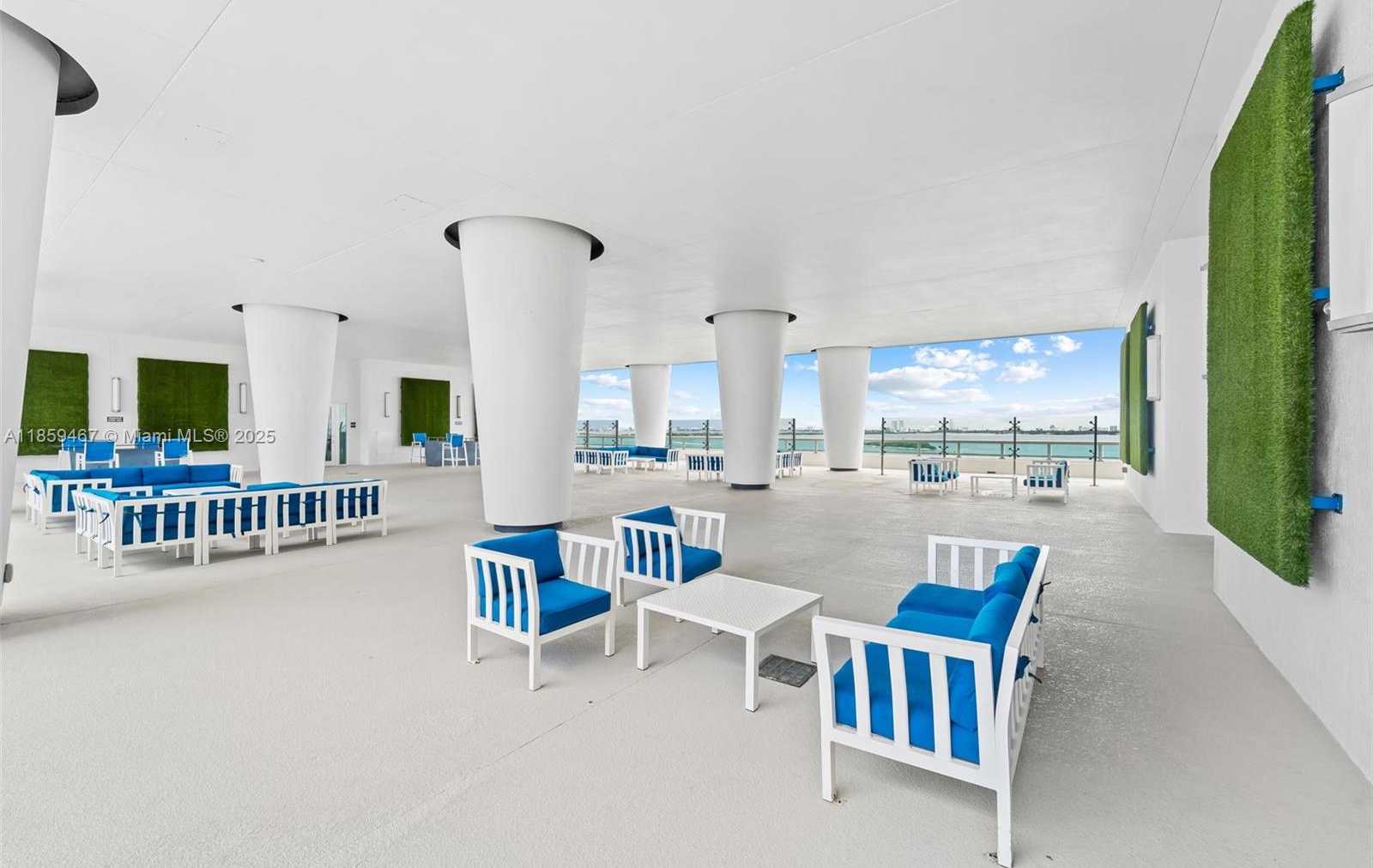 Small Image of 1800 NORTH BAYSHORE DR #3704, Miami Number 19