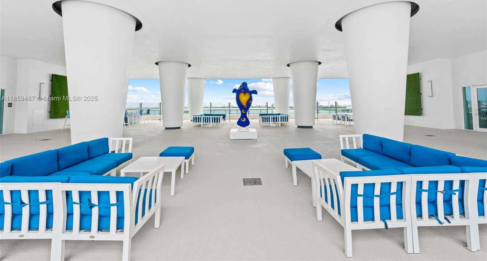 Small Image of 1800 NORTH BAYSHORE DR #3704, Miami Number 20