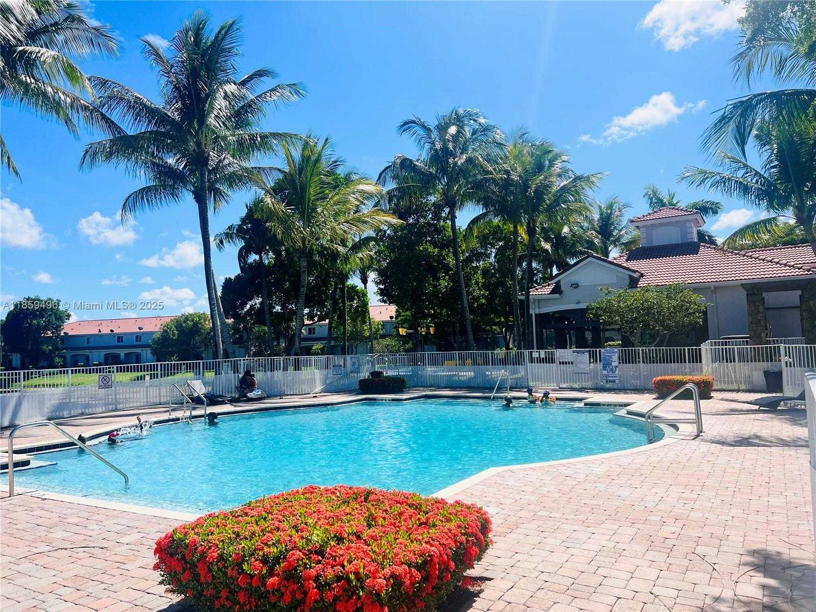 Small Image of 8252 SW 25th Ct, Miramar, FL 33025, USA Number 3