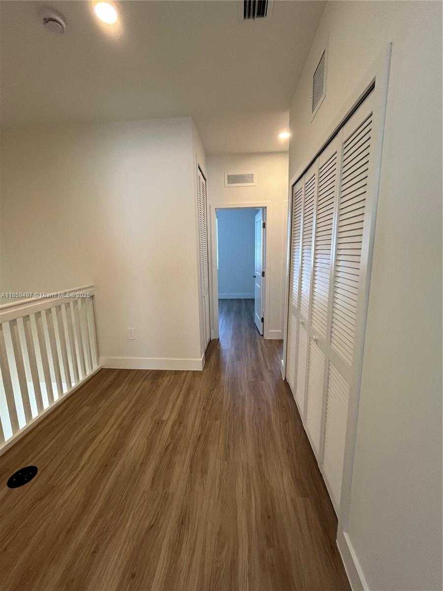 Small Image of 34515 SOUTH WEST 191ST CT #., Miami Number 12