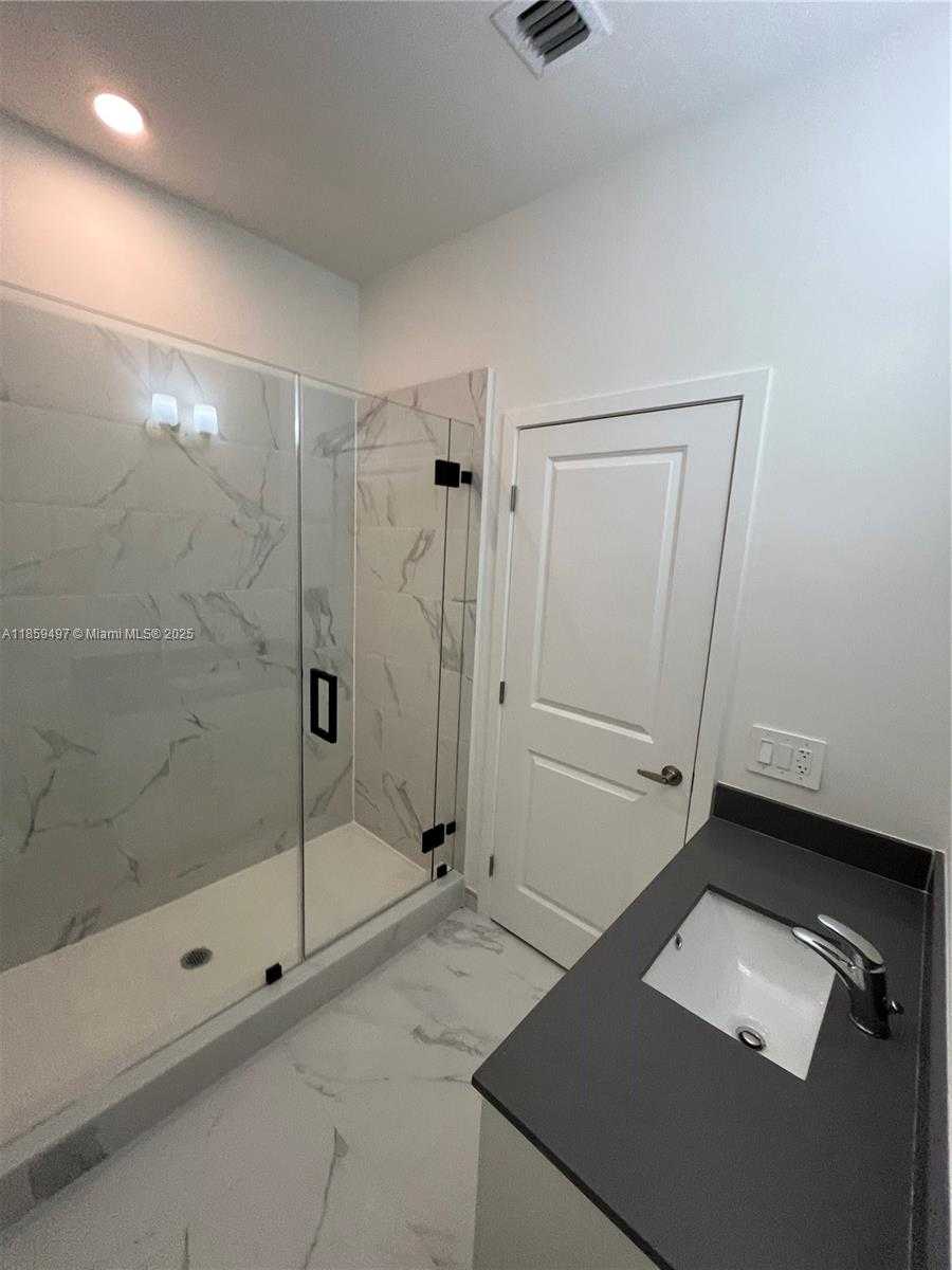 Small Image of 34515 SOUTH WEST 191ST CT #., Miami Number 16
