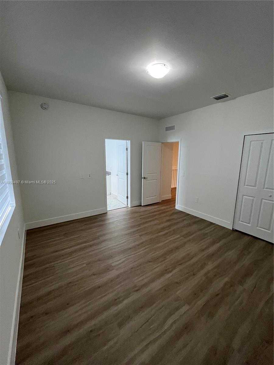 Small Image of 34515 SOUTH WEST 191ST CT #., Miami Number 23