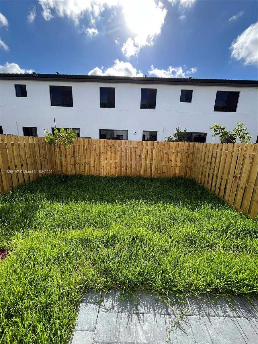 Small Image of 34515 SOUTH WEST 191ST CT #., Miami Number 25