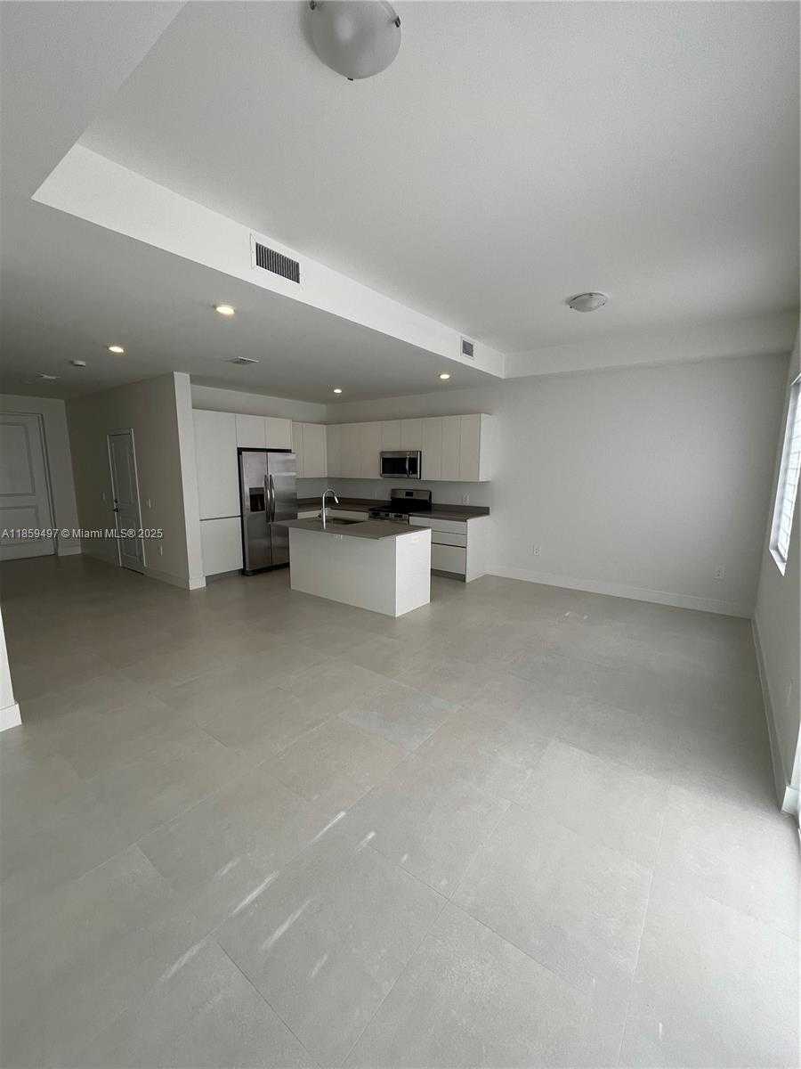 Small Image of 34515 SOUTH WEST 191ST CT #., Miami Number 6