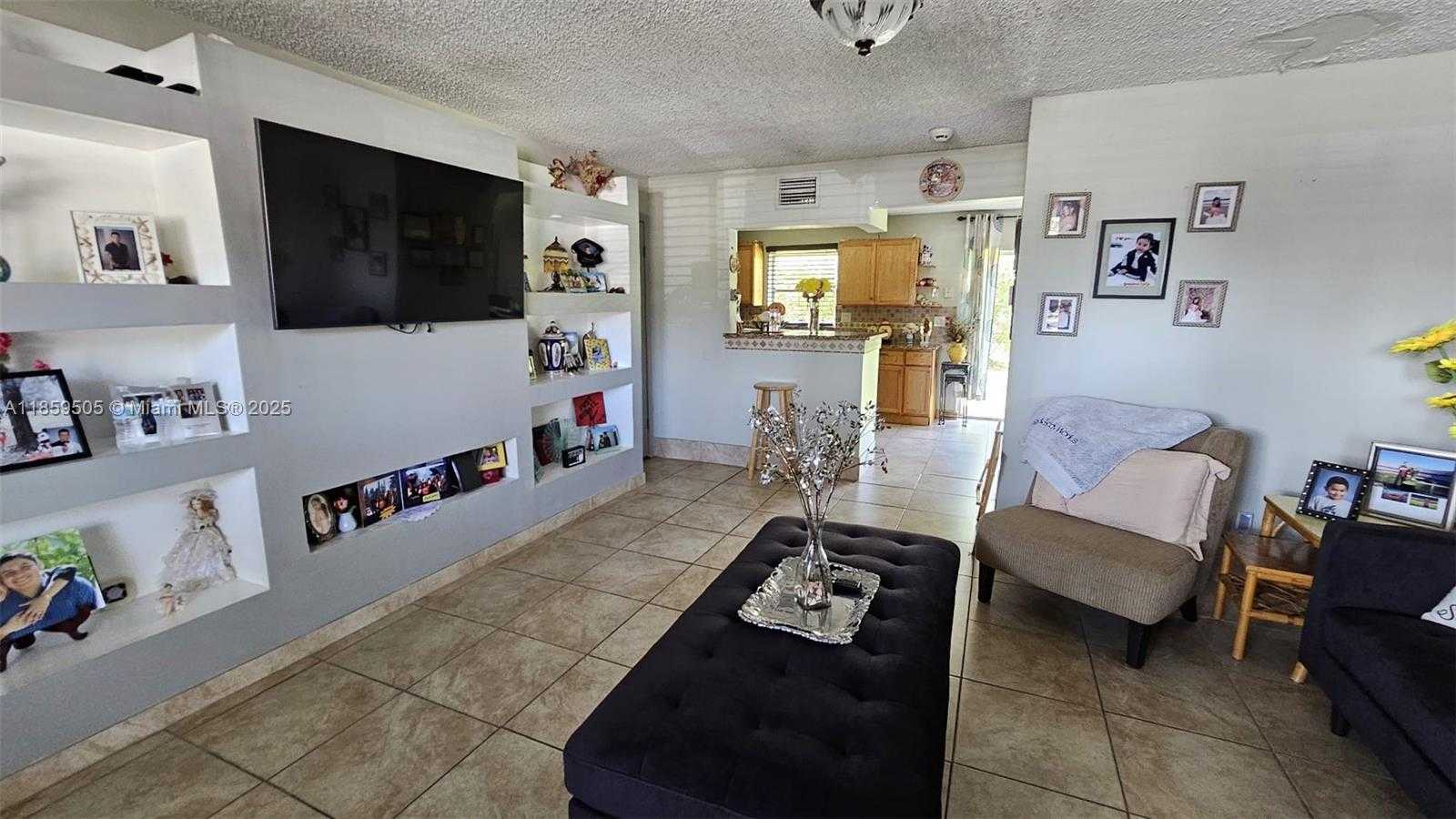 Small Image of 7501 KIMBERLY BLVD #104, North Lauderdale Number 10