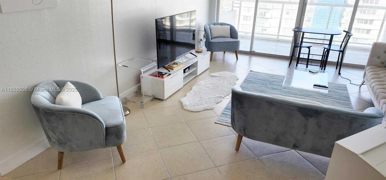 Small Image of 5600 COLLINS AVE #17W, Miami Beach Number 16