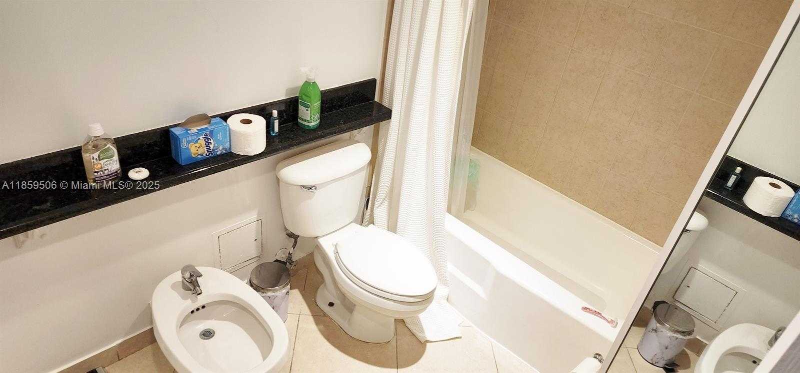 Small Image of 5600 COLLINS AVE #17W, Miami Beach Number 28