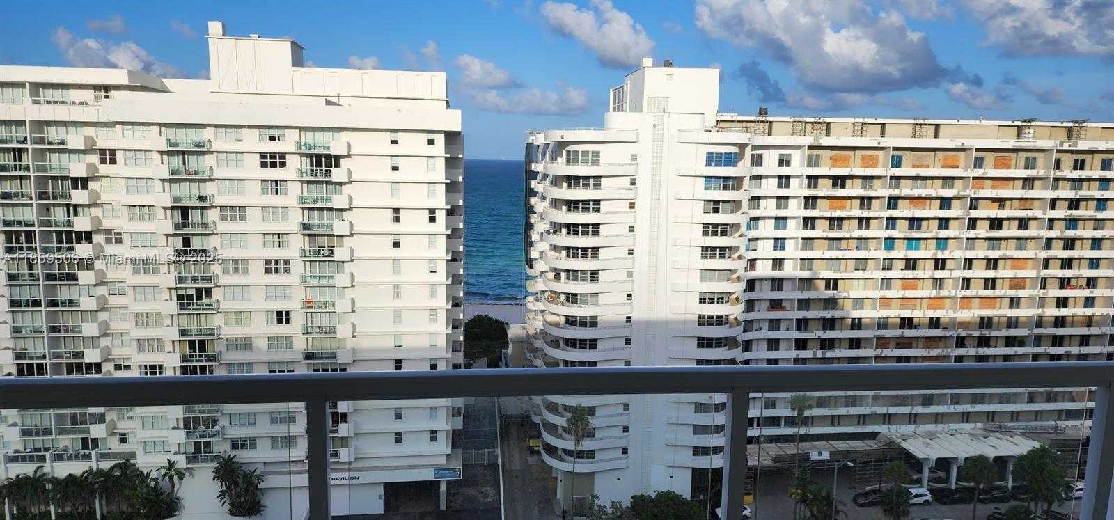 Small Image of 5600 COLLINS AVE #17W, Miami Beach Number 34