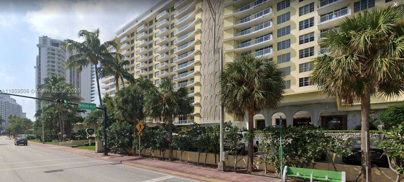 Small Image of 5600 COLLINS AVE #17W, Miami Beach Number 4