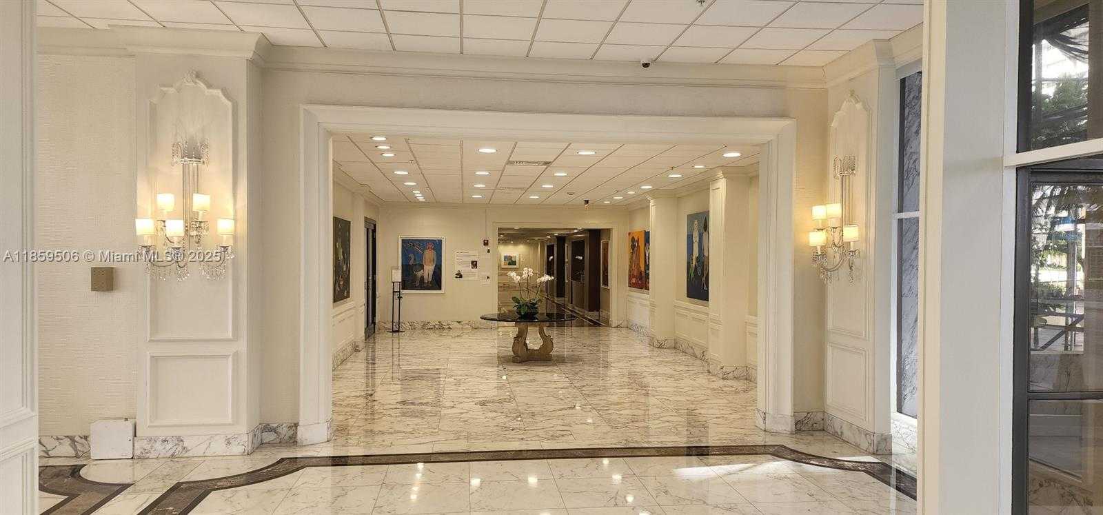 Small Image of 5600 COLLINS AVE #17W, Miami Beach Number 7