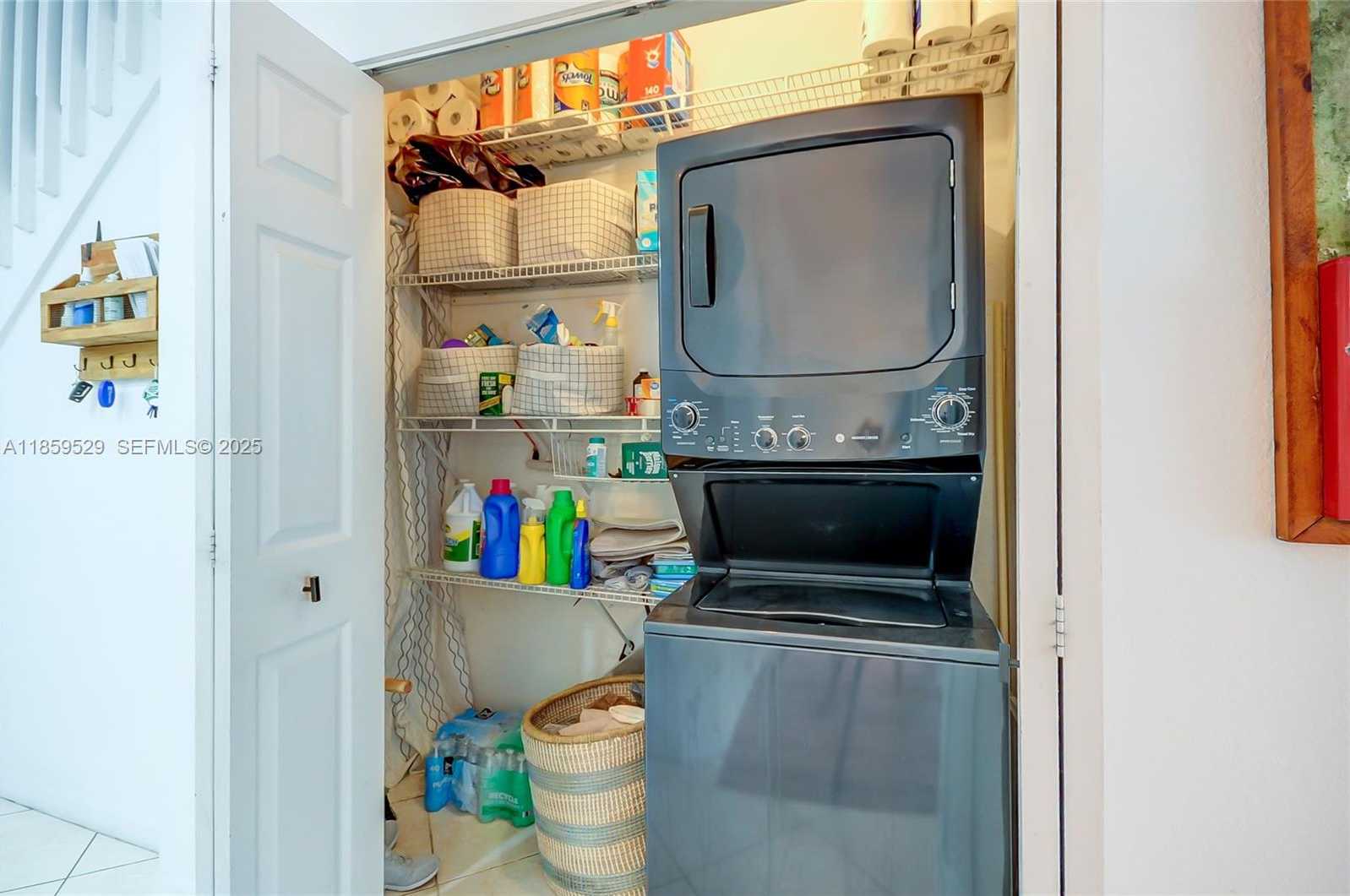 Small Image of 5737 NORTH WEST 114TH PATH #113, Doral Number 27