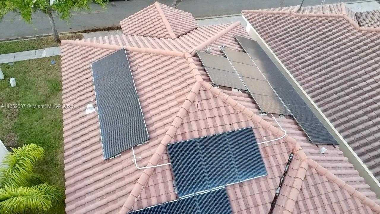 Imagen de Pequeño Objeto