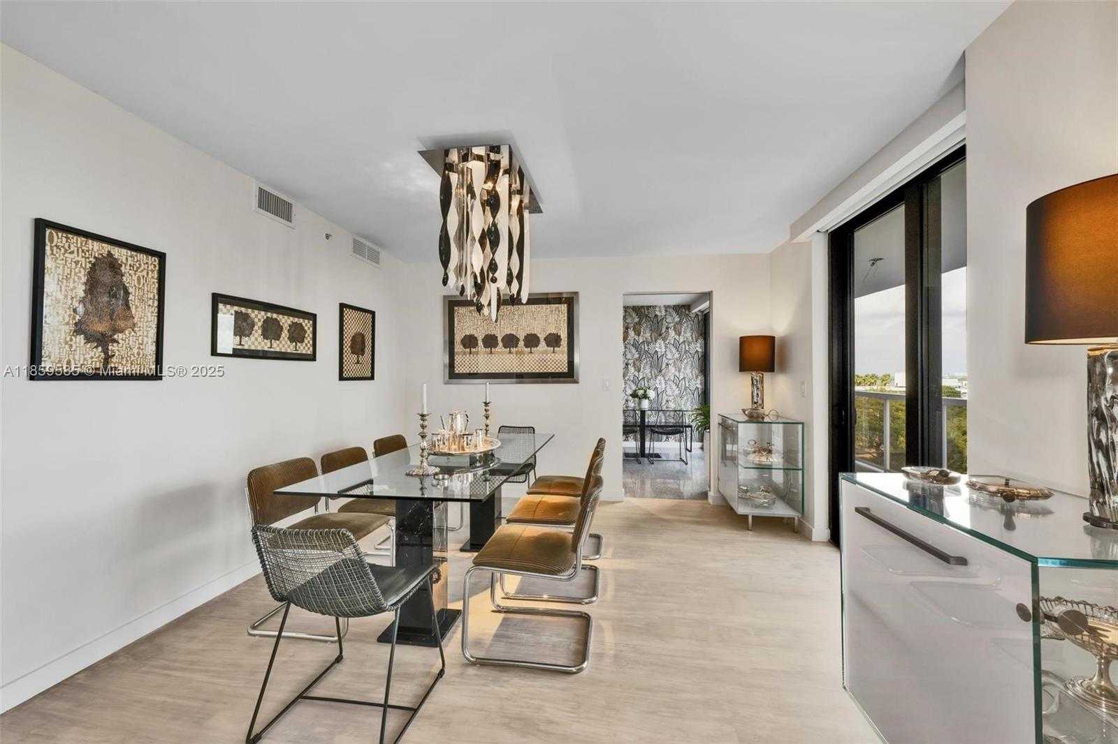Small Image of 9 ISLAND AVE #614, Miami Beach Number 12