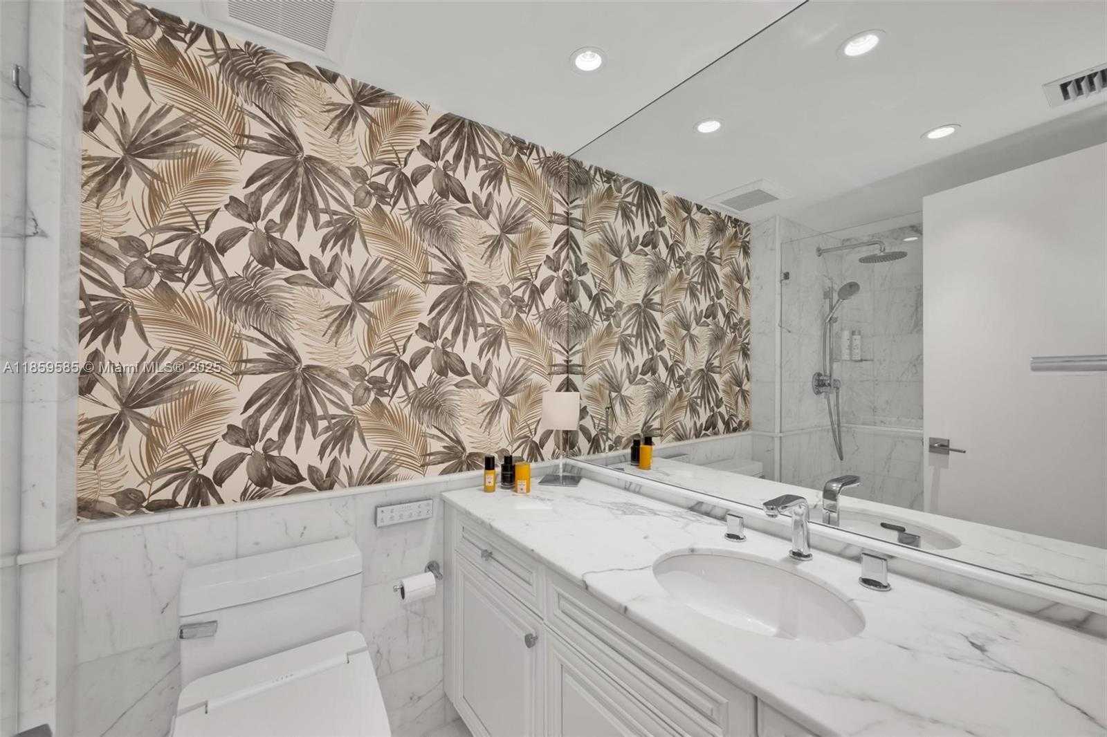 Small Image of 9 ISLAND AVE #614, Miami Beach Number 21
