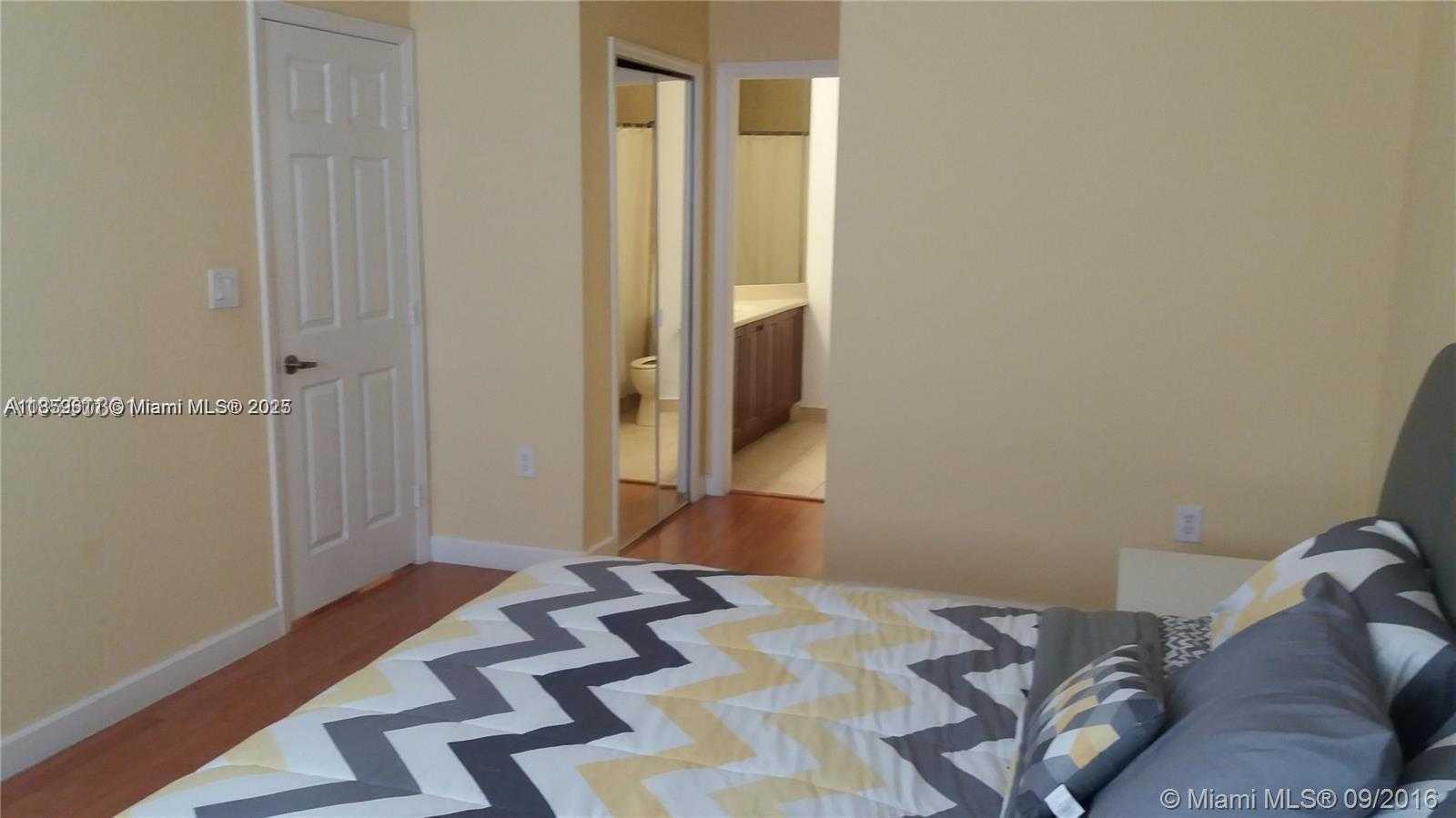 Small Image of 7951 NORTH WEST 107TH CT, Doral Number 13