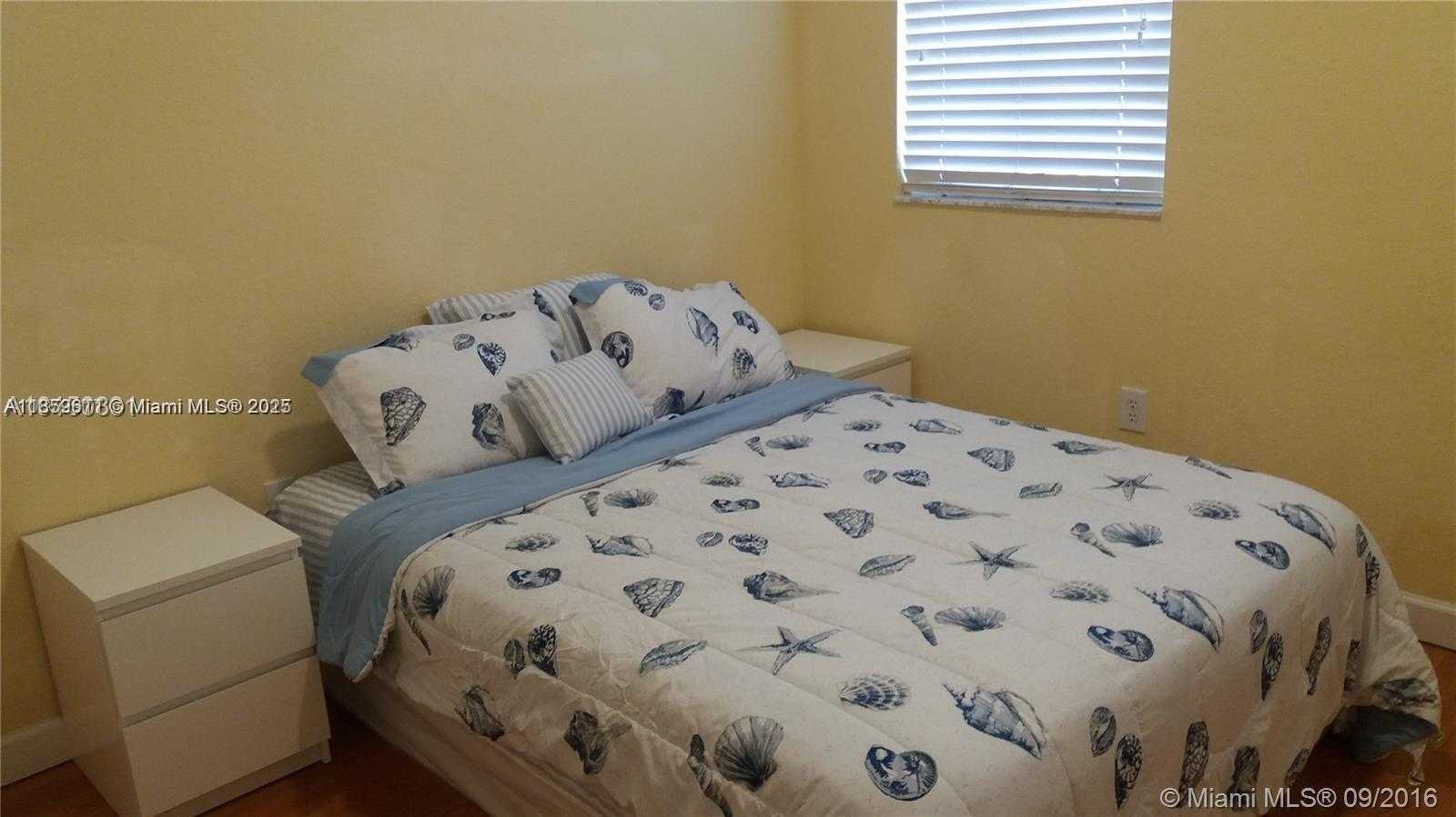 Small Image of 7951 NORTH WEST 107TH CT, Doral Number 2