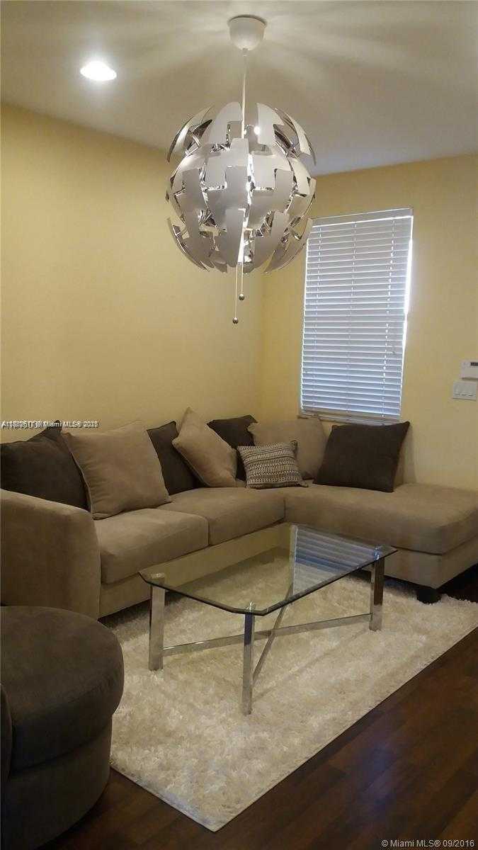 Small Image of 7951 NORTH WEST 107TH CT, Doral Number 23
