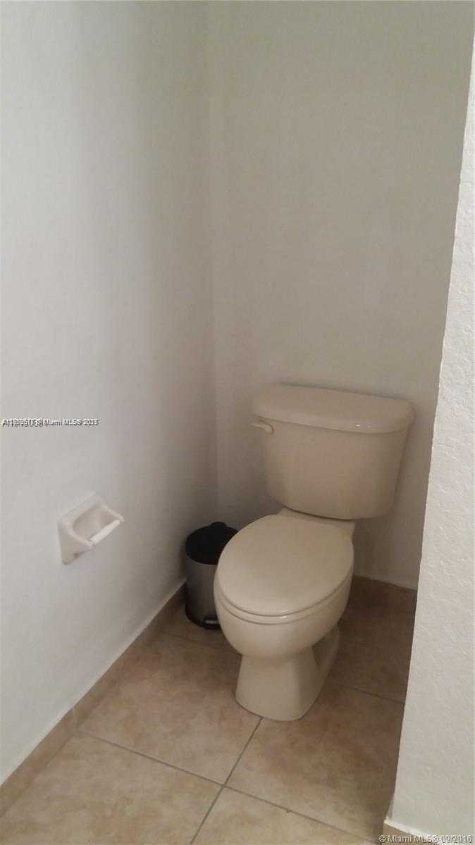 Small Image of 7951 NORTH WEST 107TH CT, Doral Number 3