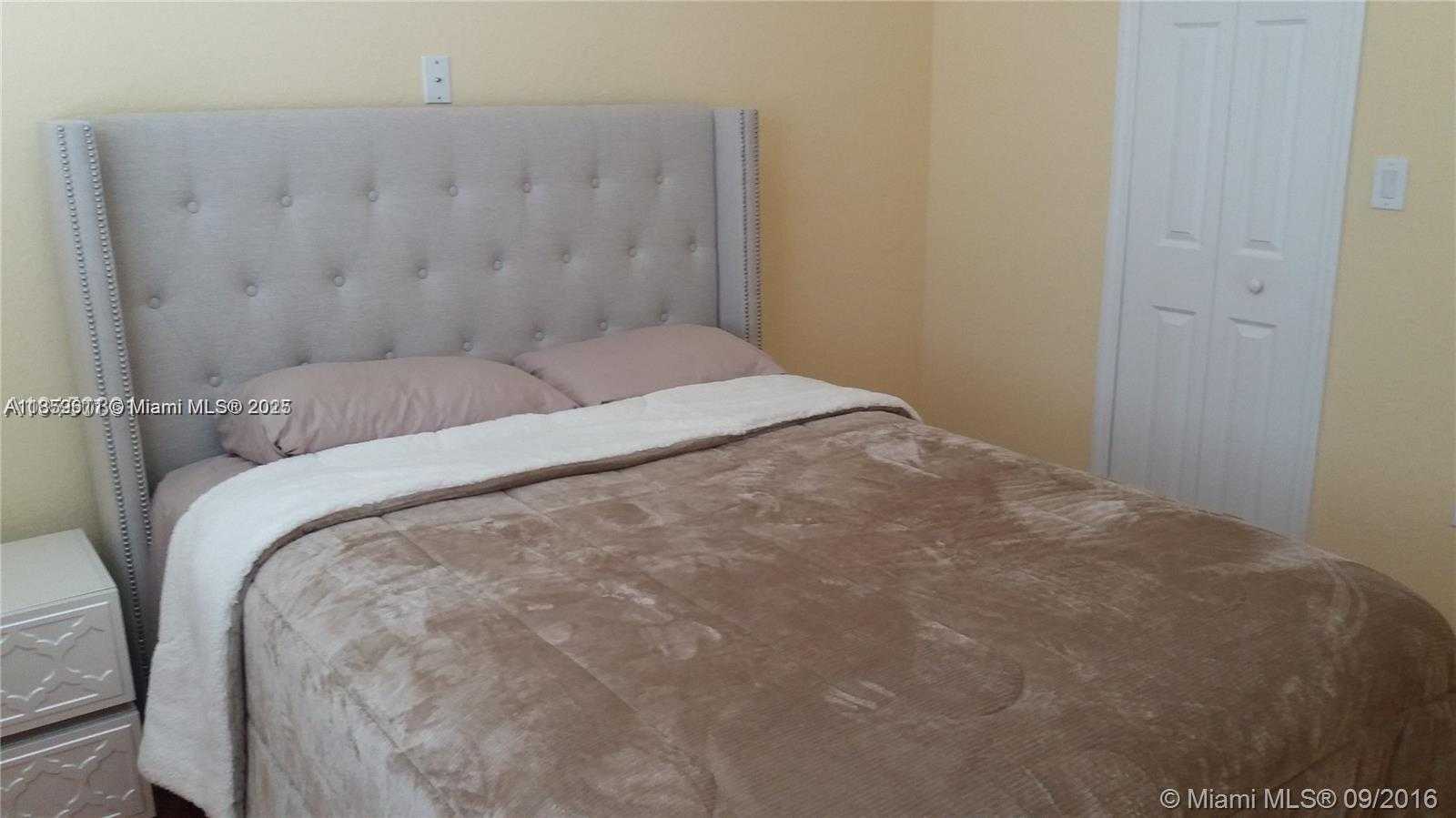 Small Image of 7951 NORTH WEST 107TH CT, Doral Number 6