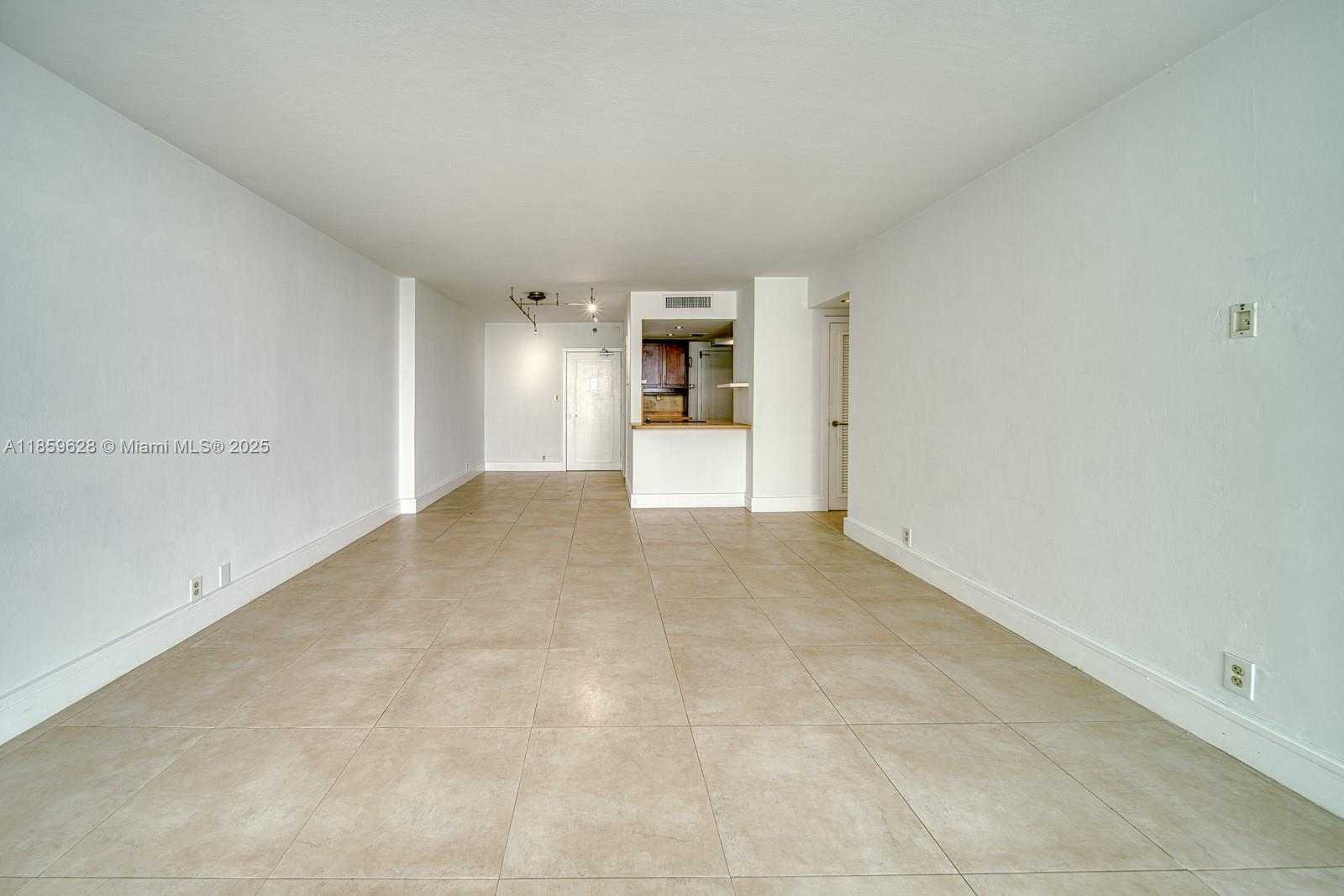 Small Image of 1000 WEST AVE #1423, Miami Beach Number 16