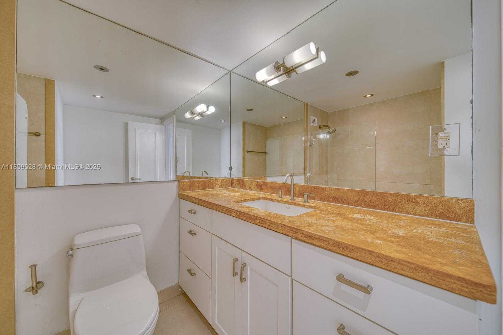 Small Image of 1000 WEST AVE #1423, Miami Beach Number 28