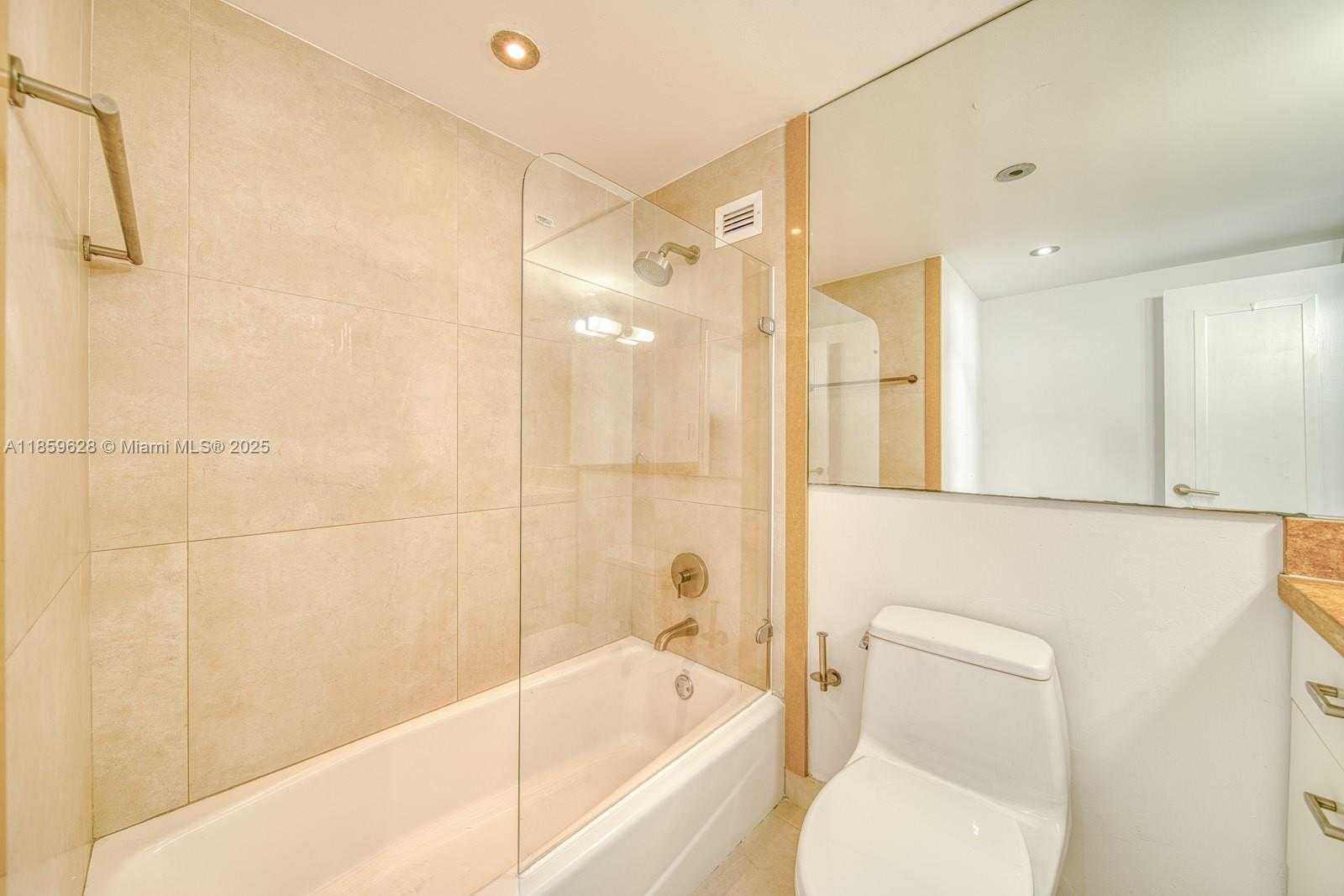 Small Image of 1000 WEST AVE #1423, Miami Beach Number 29