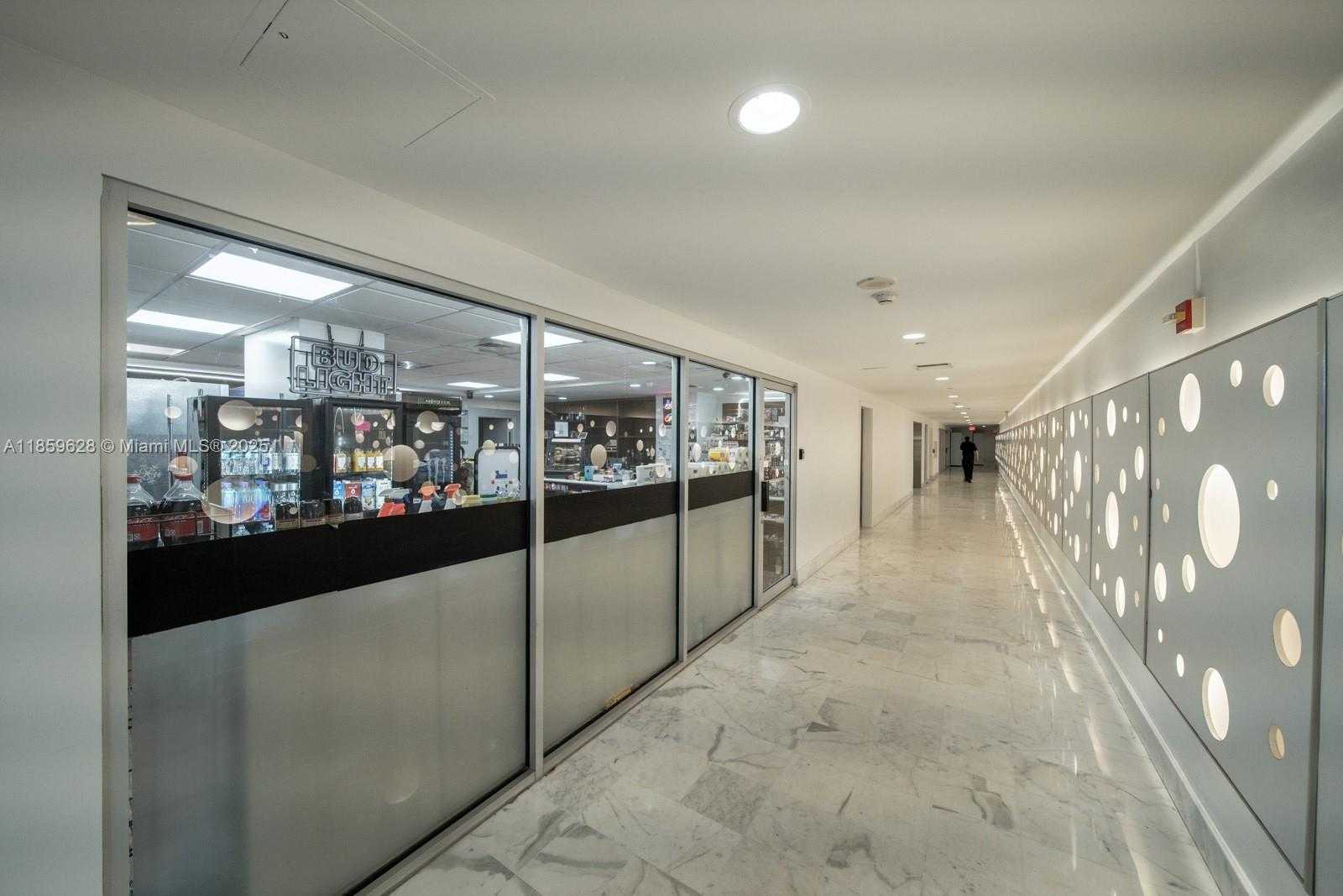 Small Image of 1000 WEST AVE #1423, Miami Beach Number 34