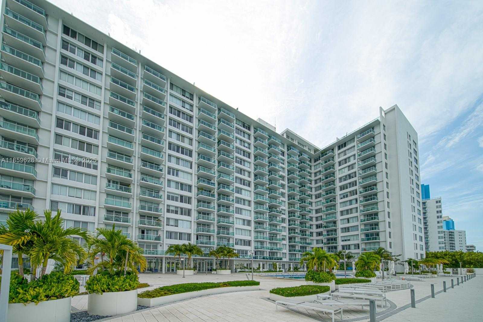 Small Image of 1000 WEST AVE #1423, Miami Beach Number 7