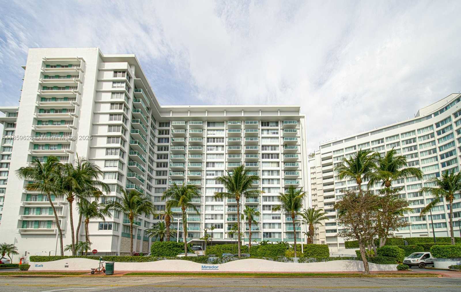 Small Image of 1000 WEST AVE #1423, Miami Beach Number 8