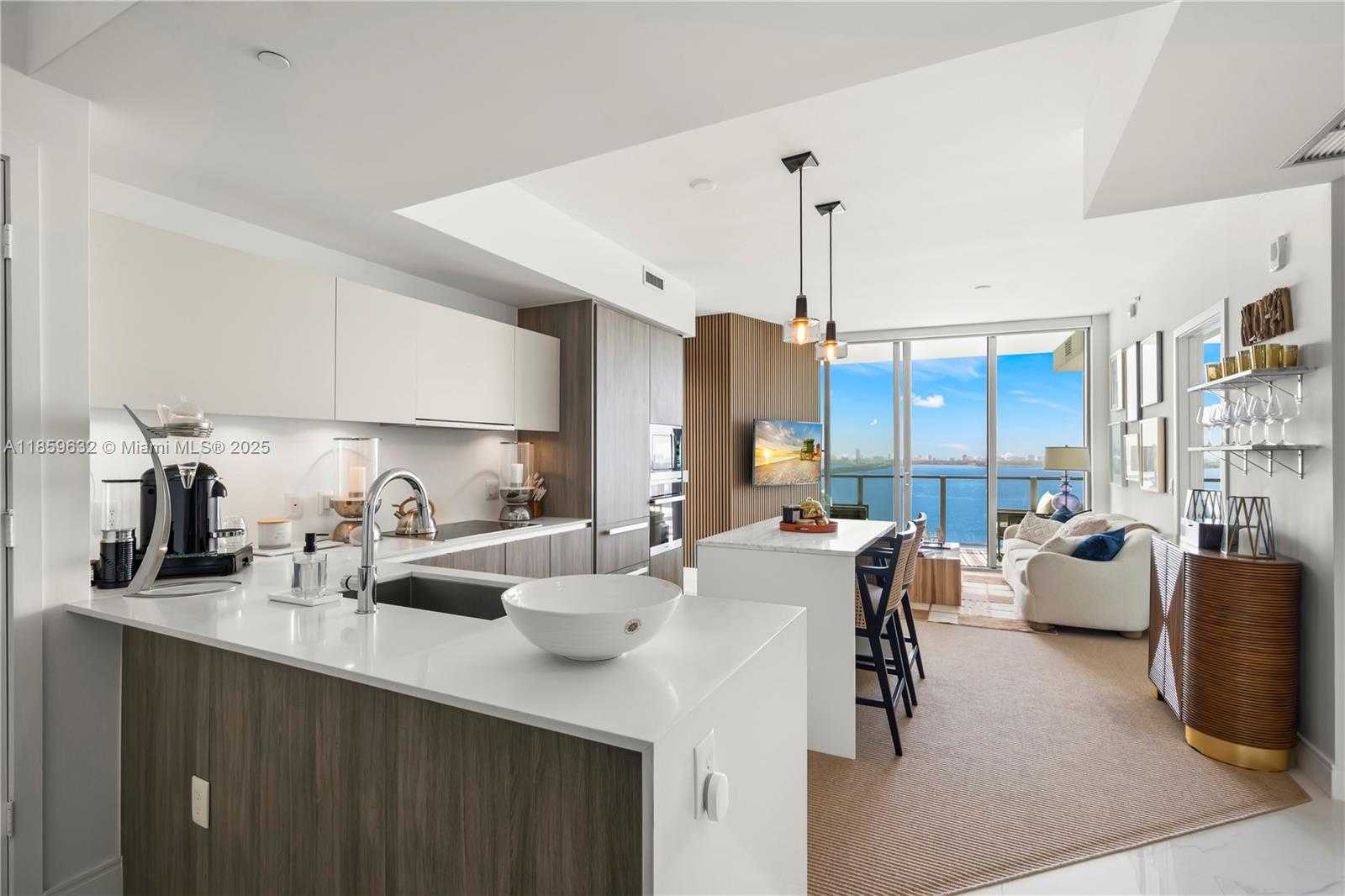 Small Image of 2900 NORTH EAST 7TH AVENUE #2303, Miami Number 3