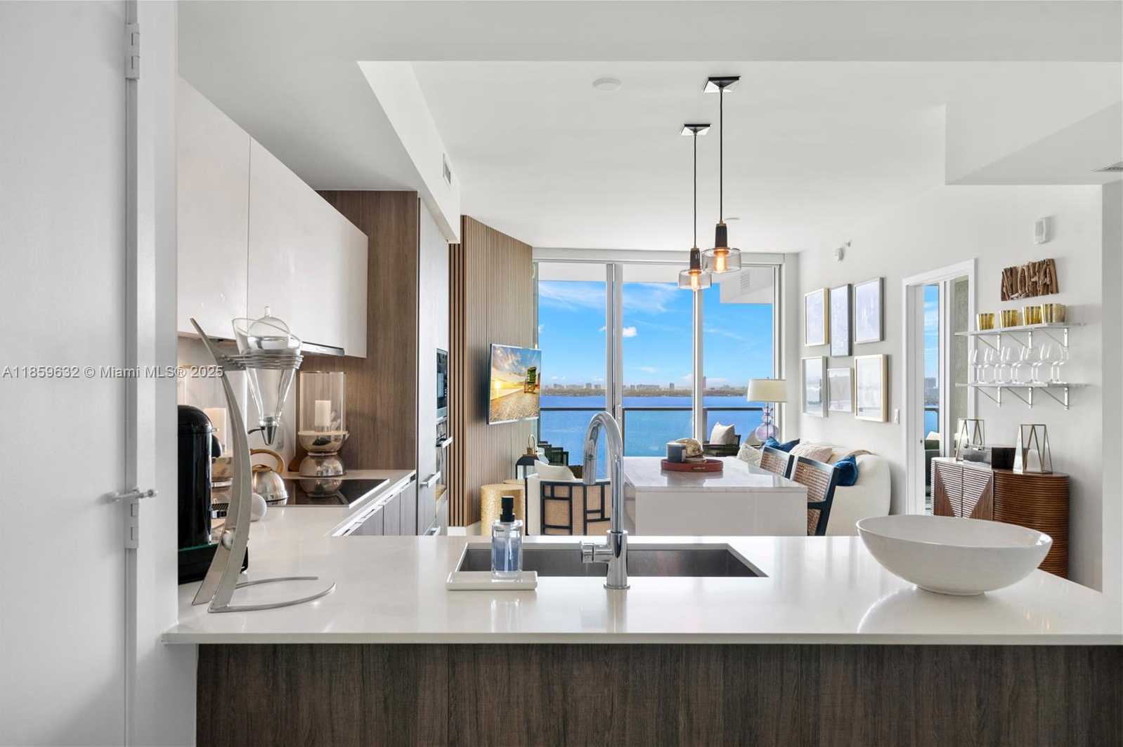 Small Image of 2900 NORTH EAST 7TH AVENUE #2303, Miami Number 32